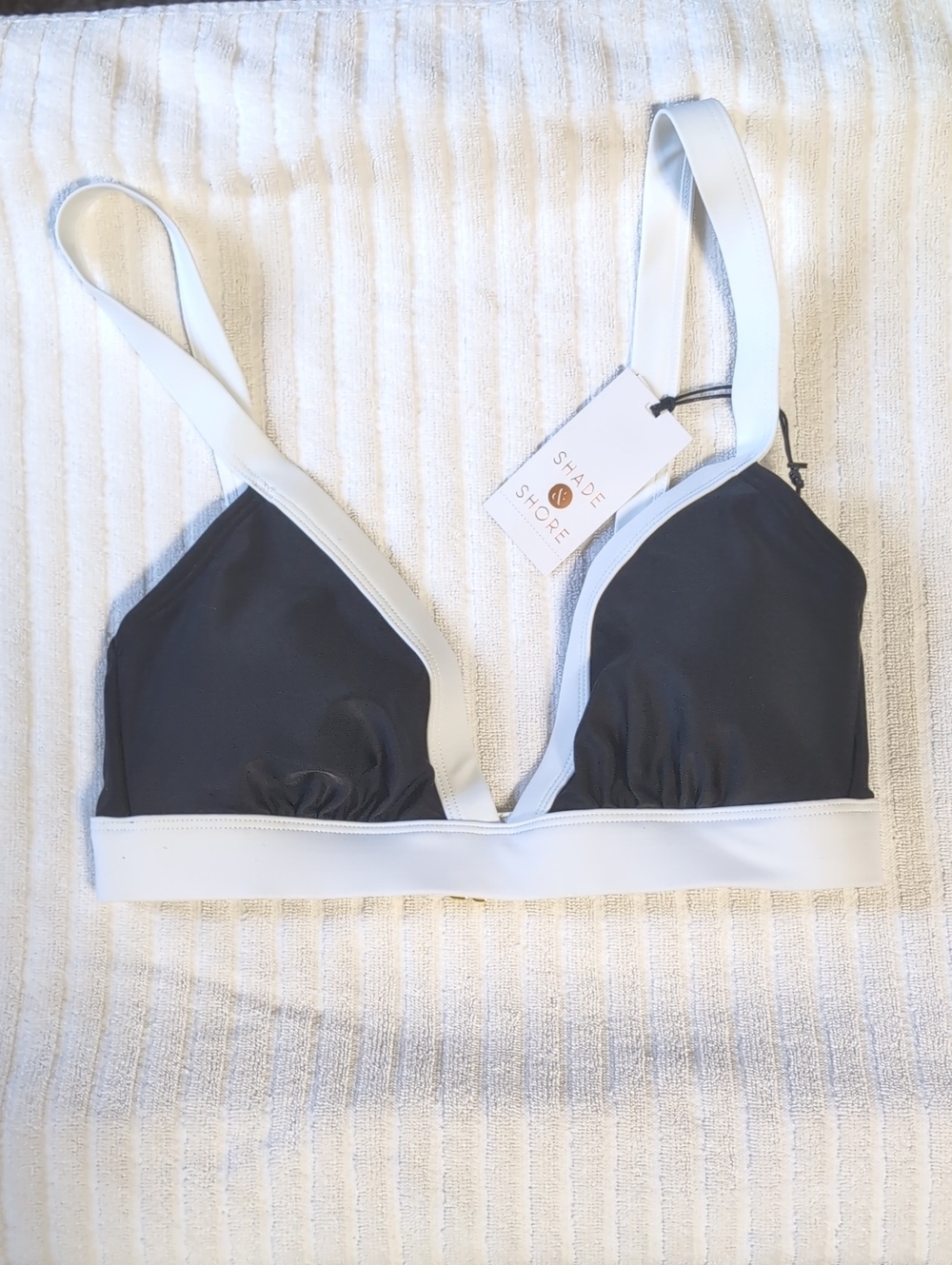 Shade & Shore Women’s Black and White Triangle Bralette